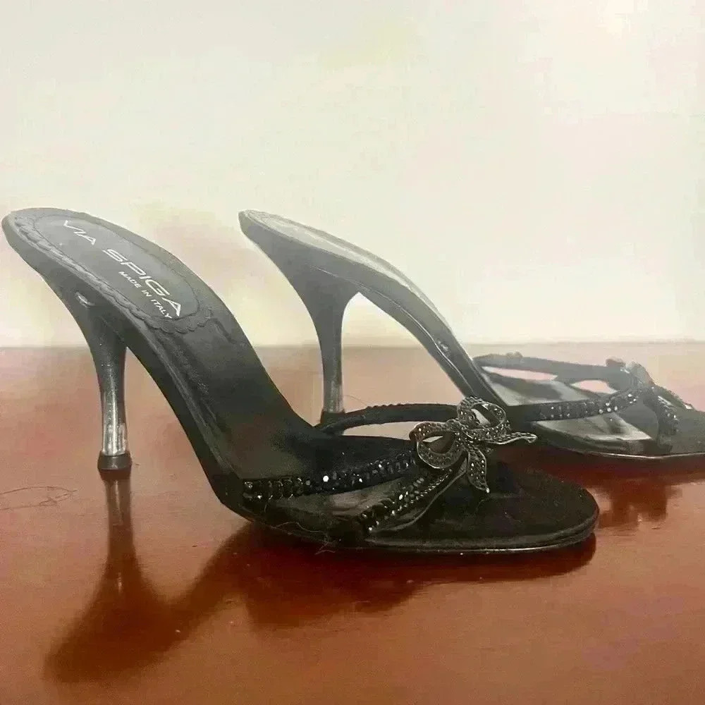 VIA SPIGA MADE IN ITALY SILVER BLACK OPEN TOE HEELS SHOES SANDALS SIZE 6M